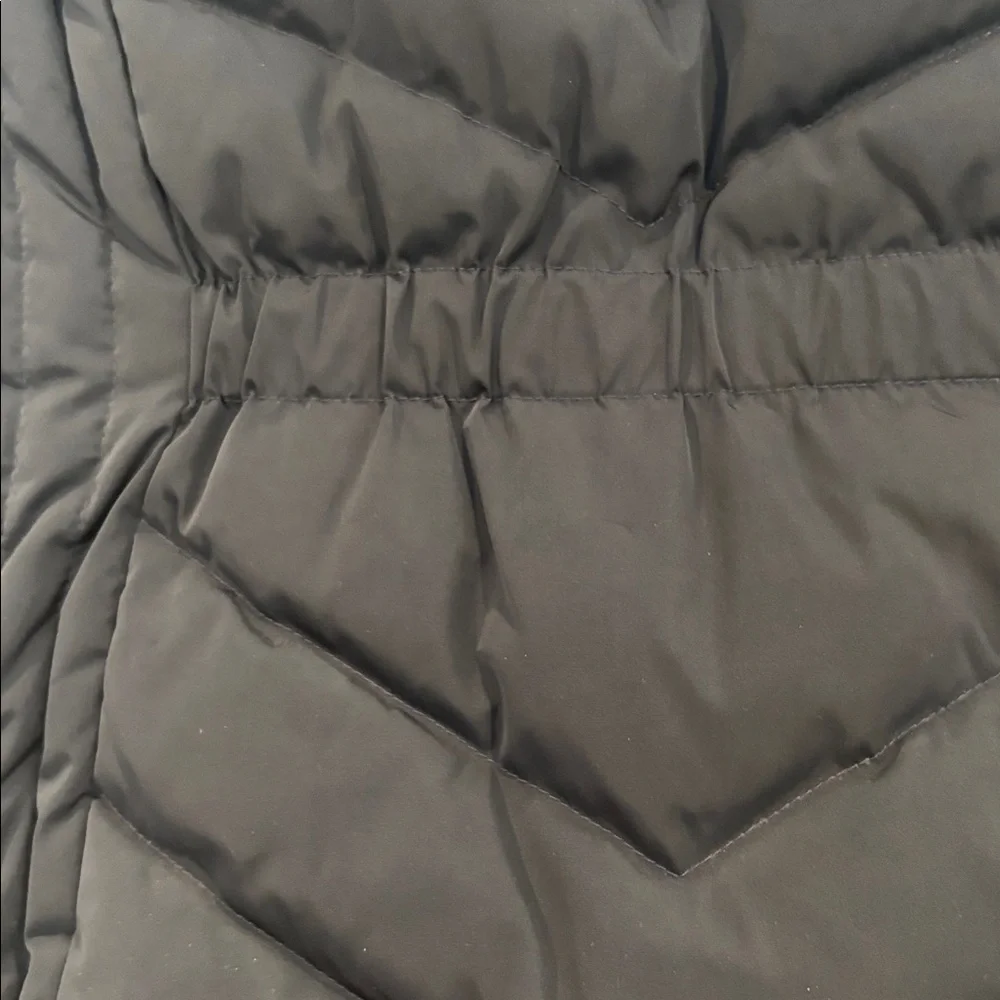 Talbots Women's Dark Quilted Vest - Picture 3 of 6
